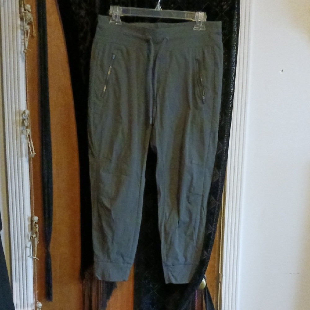 Athleta Pants